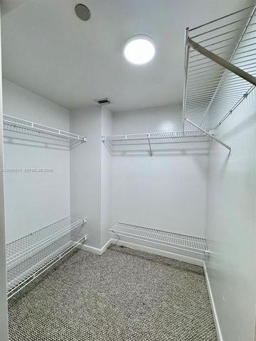 3300 NE 191st St 516, Aventura, FL 33180