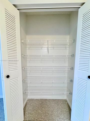 3300 NE 191st St 516, Aventura, FL 33180