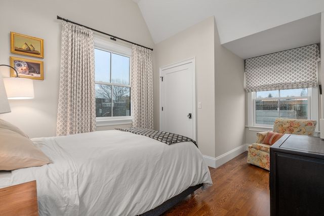 39 Hammond Street 2, Cambridge, MA 02138