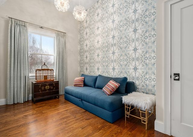 39 Hammond Street 2, Cambridge, MA 02138