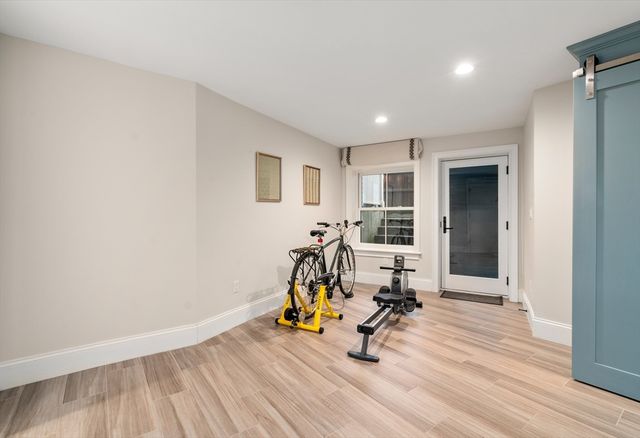 39 Hammond Street 2, Cambridge, MA 02138