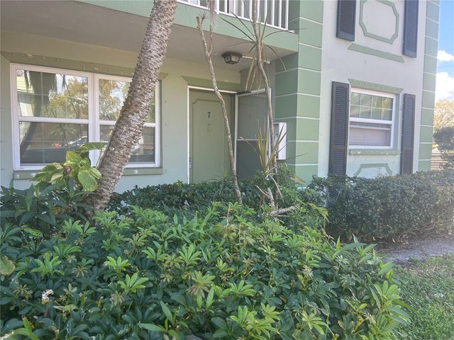 1433 S BELCHER ROAD B7, Clearwater, FL 33764