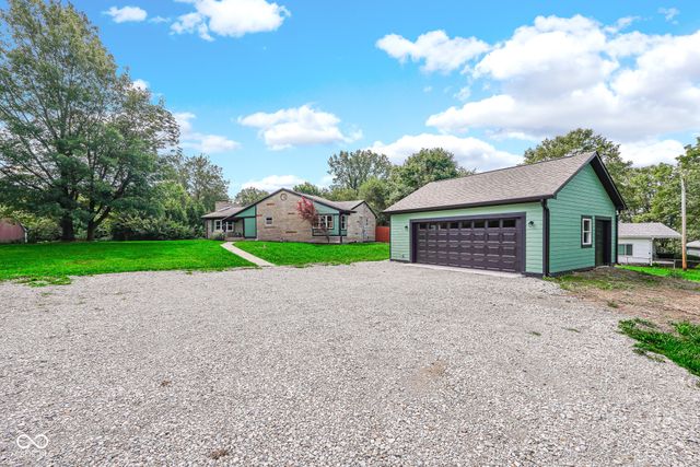 823 W 200 N, Greenfield, IN 46140
