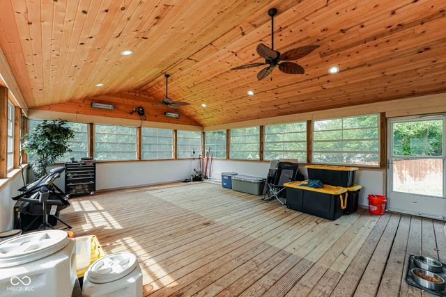 823 W 200 N, Greenfield, IN 46140