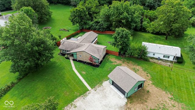823 W 200 N, Greenfield, IN 46140