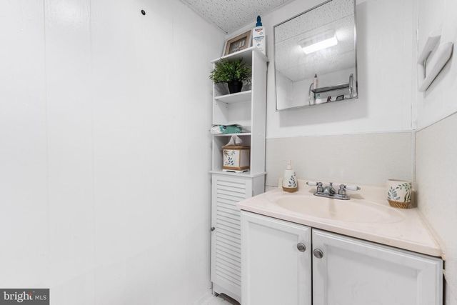 7007 WHEELER ST, Philadelphia, PA 19142