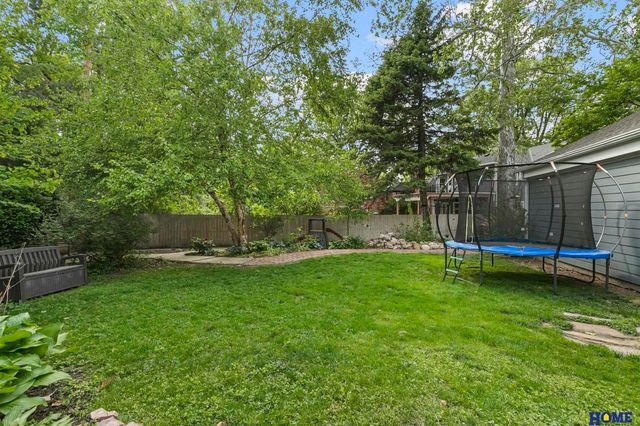 2809 Woodsdale Boulevard, Lincoln, NE 68502