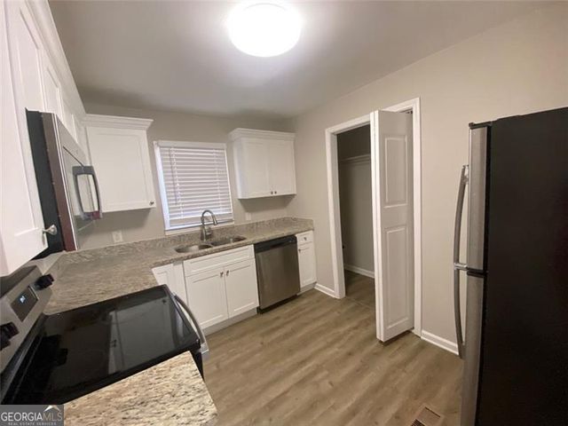 2490 BRENTWOOD Road, Decatur, GA 30032