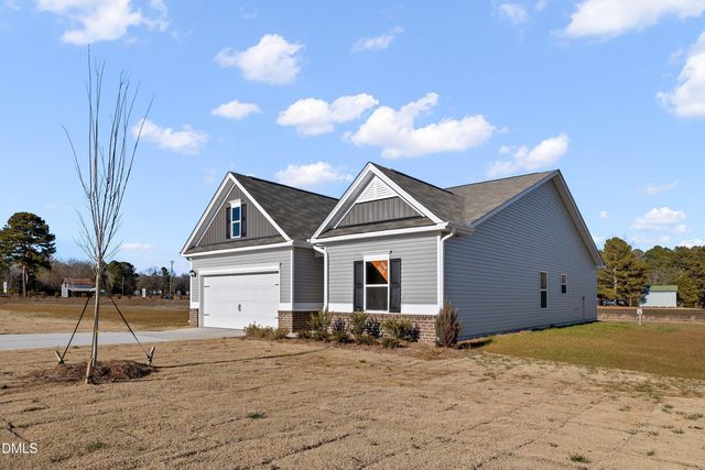 47 Smith Farms Drive, Lillington, NC 27546