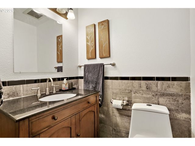 8735 Sw 75TH Ave, Portland, OR 97223