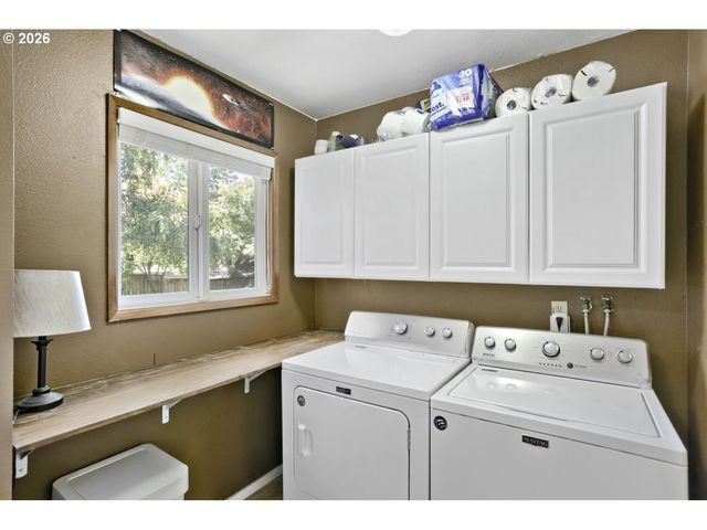 8735 Sw 75TH Ave, Portland, OR 97223