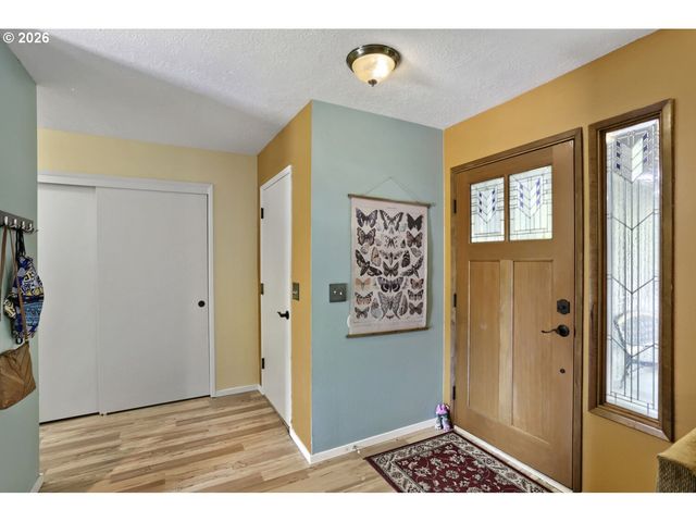 8735 Sw 75TH Ave, Portland, OR 97223
