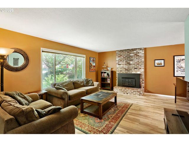 8735 Sw 75TH Ave, Portland, OR 97223