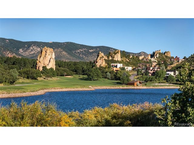 4336 Mohawk Dr, Larkspur, CO 80118