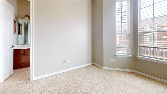 1198 Jones Butler Road 605, College Station, TX 77840