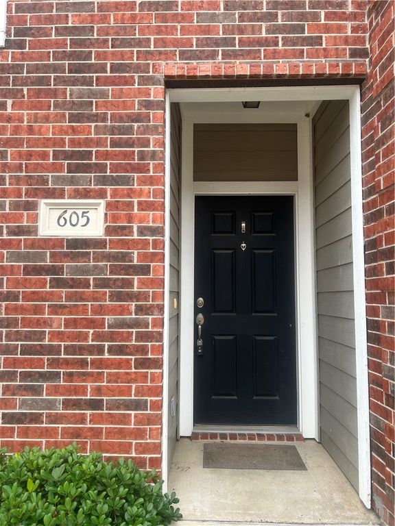 1198 Jones Butler Road 605, College Station, TX 77840