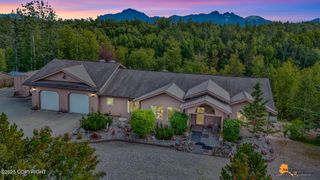 3996 E Country Field Circle, Wasilla, AK 99654