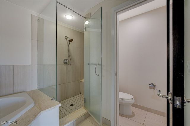 8925 West Flamingo Road 111, Las Vegas, NV 89147