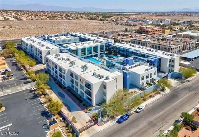 8925 West Flamingo Road 111, Las Vegas, NV 89147