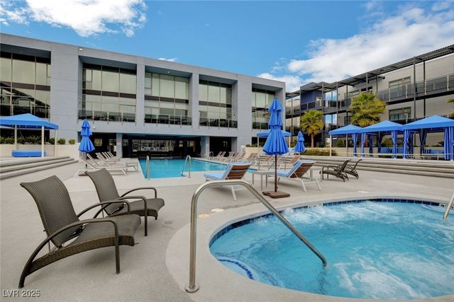 8925 West Flamingo Road 111, Las Vegas, NV 89147