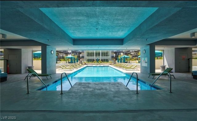 8925 West Flamingo Road 111, Las Vegas, NV 89147