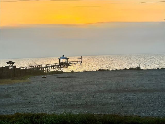 4052 Claudia Dr, Corpus Christi, TX 78418