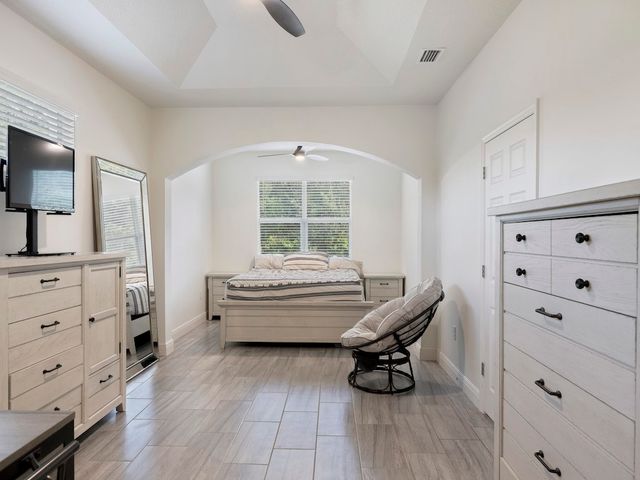 6590 Barbados Court, Vero Beach, FL 32967