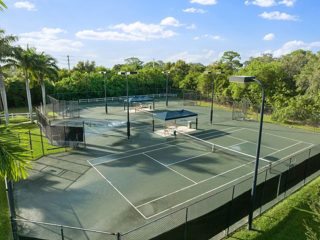 6590 Barbados Court, Vero Beach, FL 32967