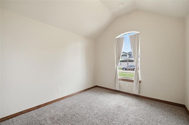 505 Pinewood Drive, Moore, OK 73160