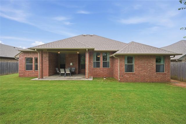 505 Pinewood Drive, Moore, OK 73160