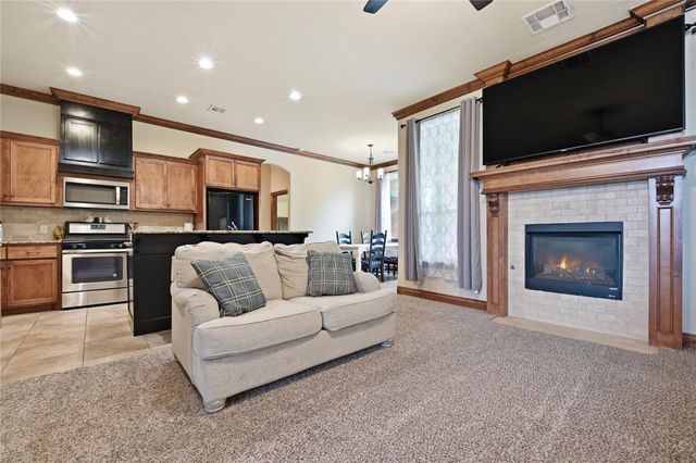 505 Pinewood Drive, Moore, OK 73160