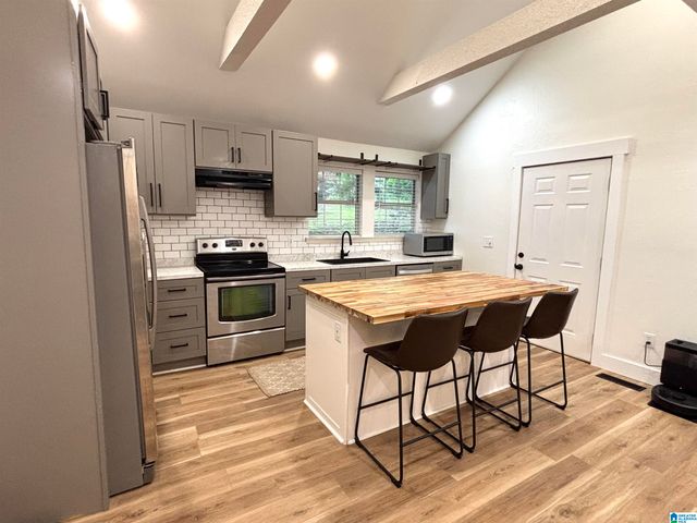 2230 MOUNTAIN VIEW ROAD, Birmingham, AL 35210