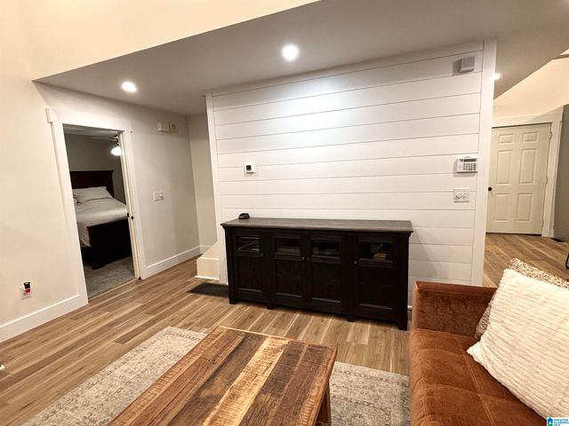 2230 MOUNTAIN VIEW ROAD, Birmingham, AL 35210