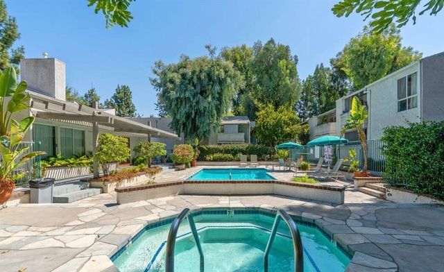 20134 Leadwell Street 159, Winnetka, CA 91306