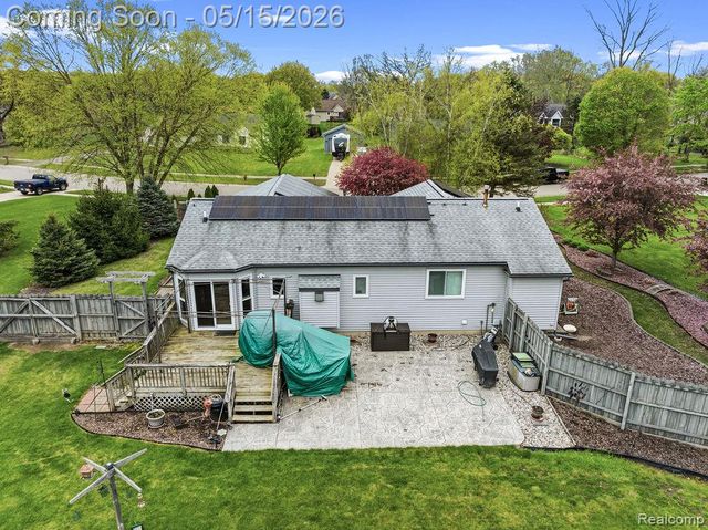 4713 Desert Bridge Court, Highland Charter Township, MI 48356