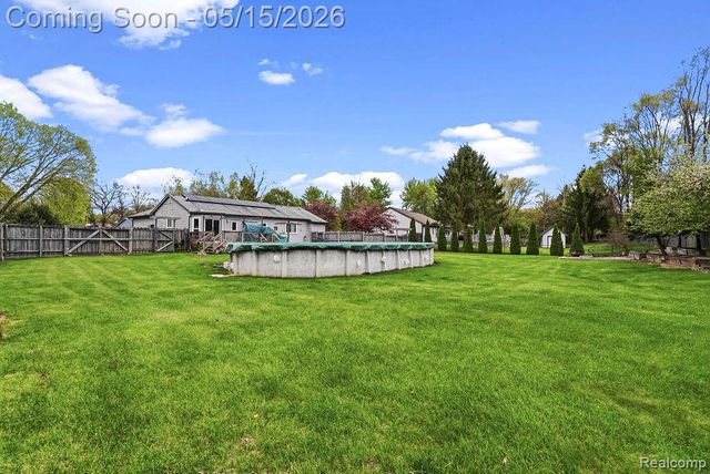 4713 Desert Bridge Court, Highland Charter Township, MI 48356