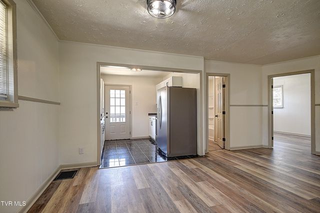 314 West 8th Avenue, Johnson City, TN 37604