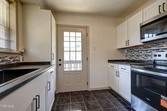 314 West 8th Avenue, Johnson City, TN 37604