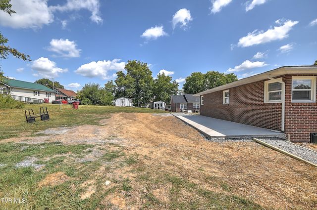 314 West 8th Avenue, Johnson City, TN 37604