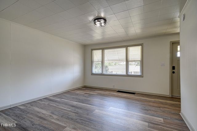314 West 8th Avenue, Johnson City, TN 37604