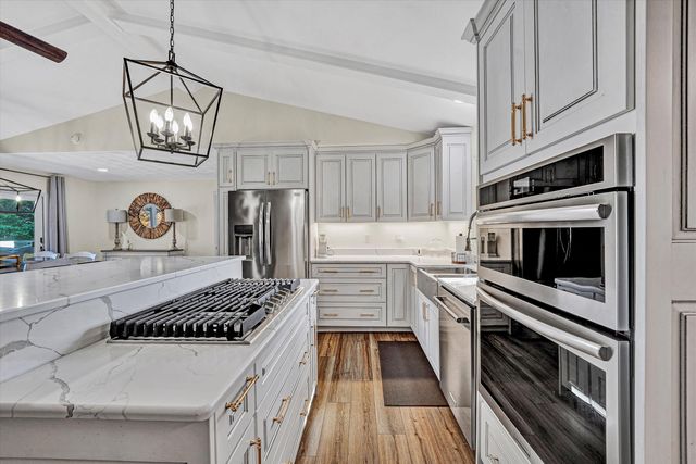 6347 Scruggs RD, Moneta, VA 24121