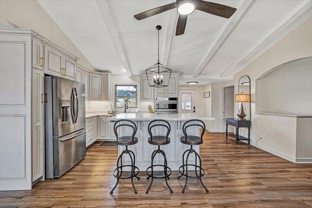 6347 Scruggs RD, Moneta, VA 24121