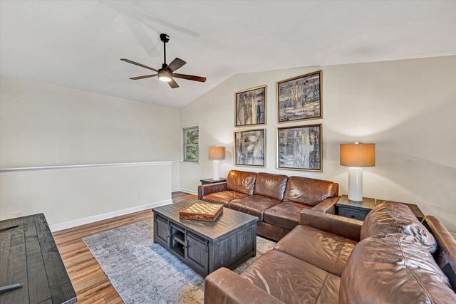 6347 Scruggs RD, Moneta, VA 24121