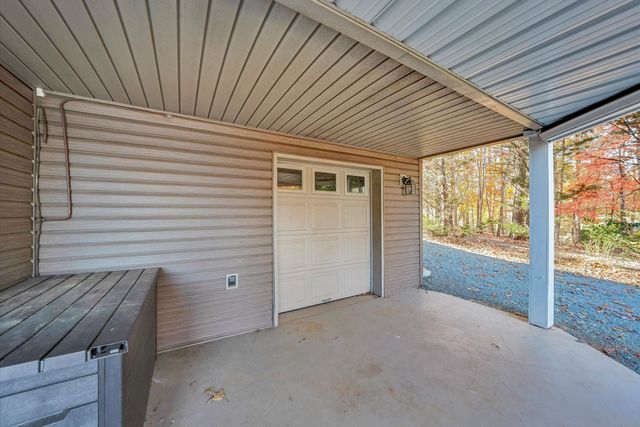 6347 Scruggs RD, Moneta, VA 24121