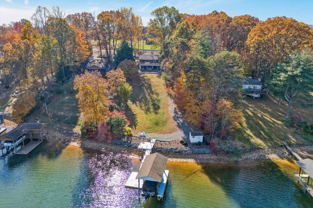 6347 Scruggs RD, Moneta, VA 24121