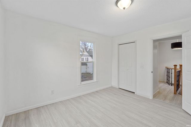 63 E McKeever Street, Andrews, IN 46702