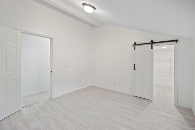 63 E McKeever Street, Andrews, IN 46702