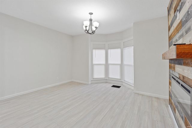 63 E McKeever Street, Andrews, IN 46702