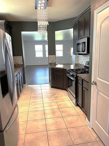 15631 Marble Bluff Lane, Houston, TX 77049