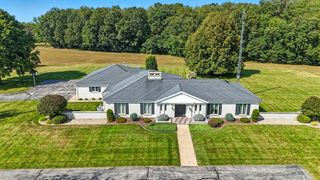 1070 W 100 N, Angola, IN 46703